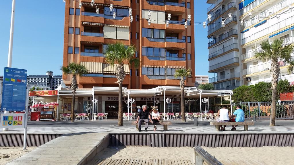 Apartamentos Don Vicente Μπένιντορμ Δωμάτιο φωτογραφία